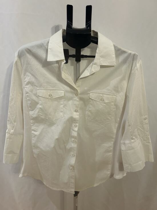 Hester & Orchard Tops - Hester & Orchard White Button Down Shirt Women's size XL